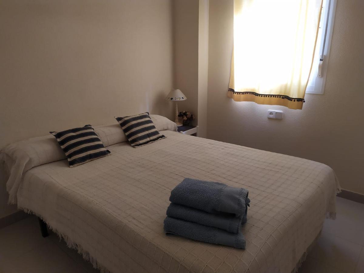 Acogedor Apartamento A 100 M. De Pinares Y Playa Rota Exterior photo